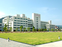 済生会山口総合病院 外観